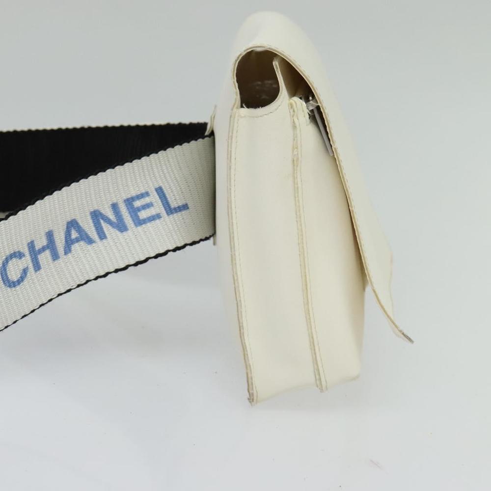 CHANEL Waist Bag Nylon White CC Auth bs25229 - Picture 3 of 16